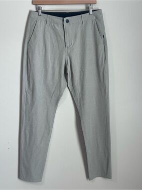 Vuori Pants Mens 31x30 Gray Aim Chinos Performance Athleisure Stretch Golf EUC